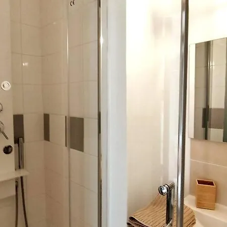 L'alisier Du Centre * Ντιζόν